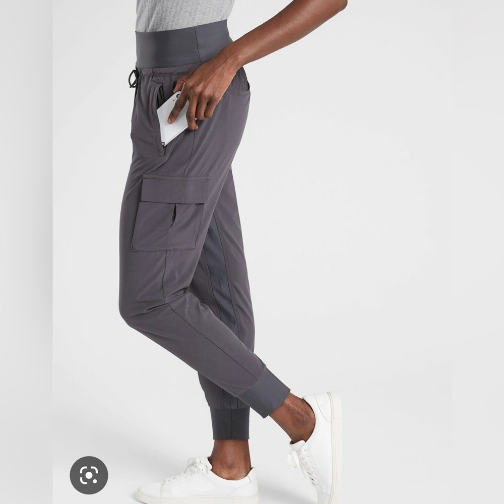 Athleta Sutton jogger - size 4 spring night color